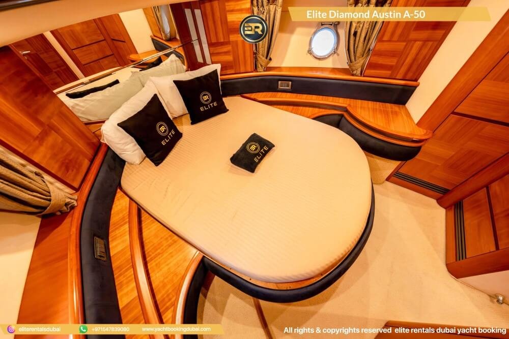 Yacht-3