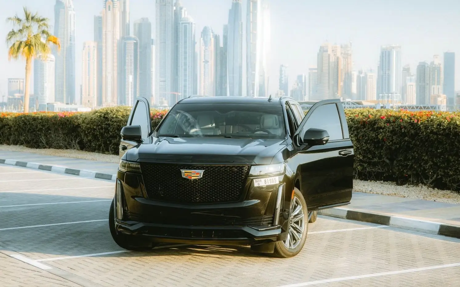 Luxury airport pickup Dubai